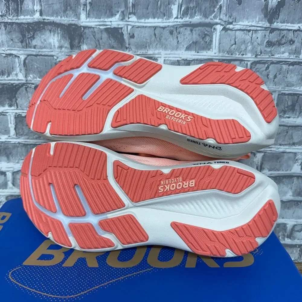 Brooks Glycerin 23 Coral Peach White Running Shoes 1204651B822 Womens Size 5.5